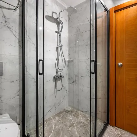 Ξενοδοχείο Bristol 4*