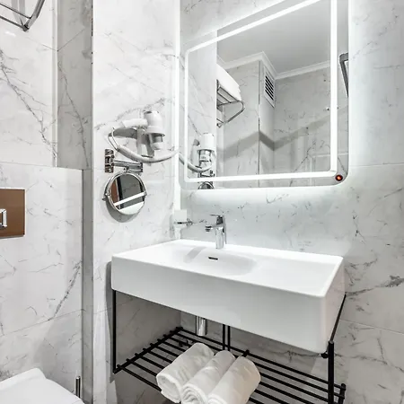 Bristol Κωνσταντινούπολη