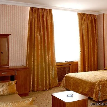 بريستول فندق