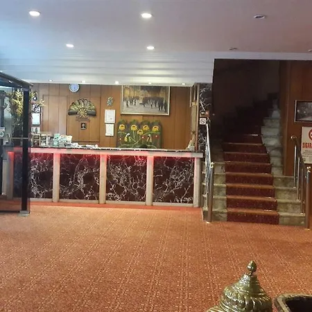 Otel Bristol