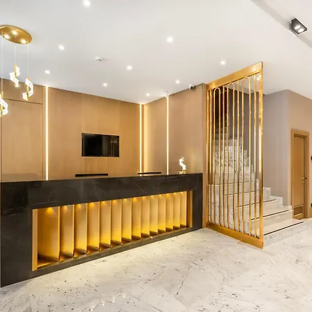 Bristol Otel 4*