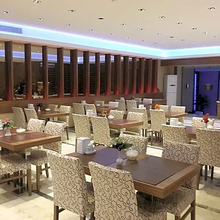 Bristol Hotel 4*