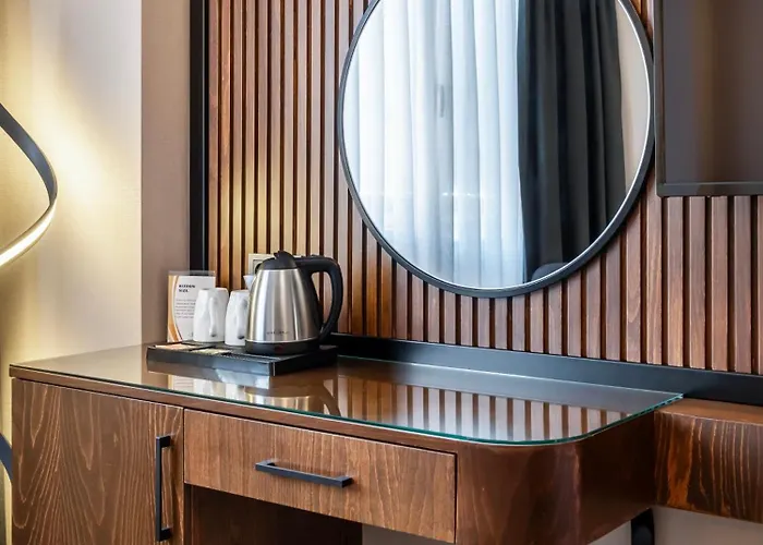 Bristol Ξενοδοχείο 4*