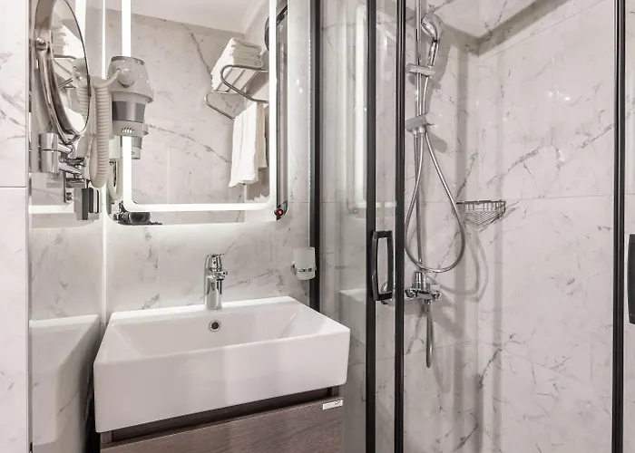 Ξενοδοχείο Bristol